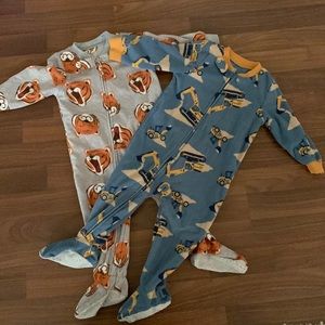 2 fleece pajama set